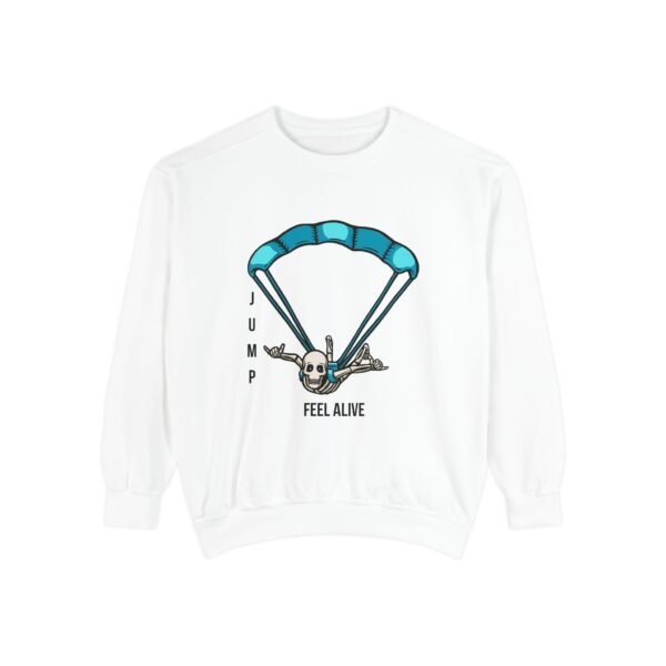 Unisex Garment-Dyed Sweatshirt with Skydiver Graphic Front Print – Extreme Sports & Adrenaline Style